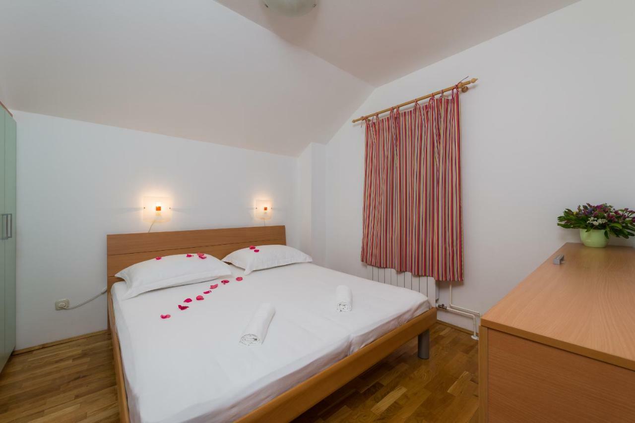 Apartments Villa Vallum Μπολ Εξωτερικό φωτογραφία