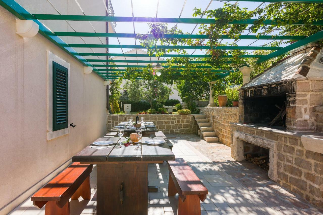 Apartments Villa Vallum Μπολ Εξωτερικό φωτογραφία