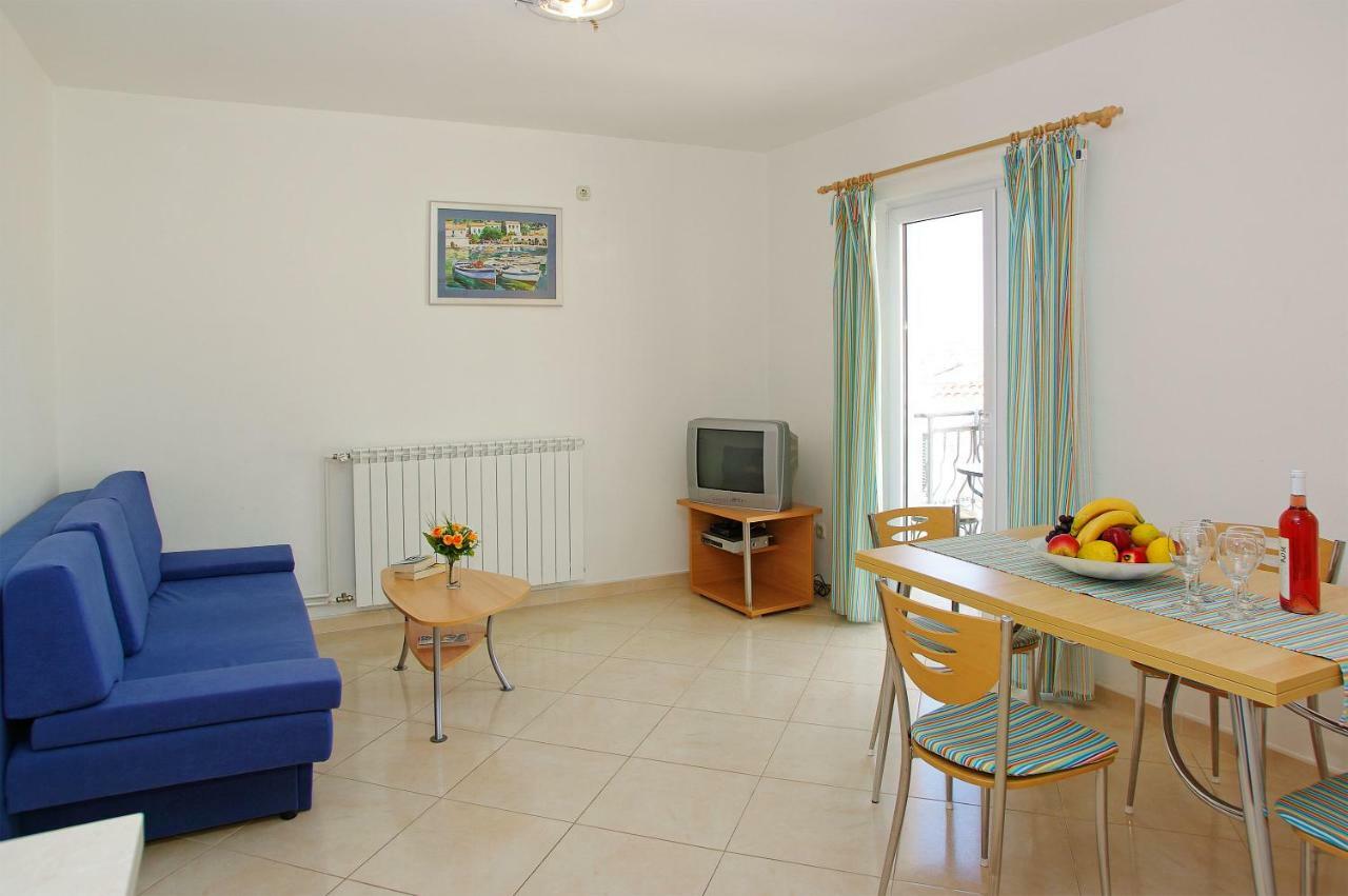 Apartments Villa Vallum Μπολ Εξωτερικό φωτογραφία