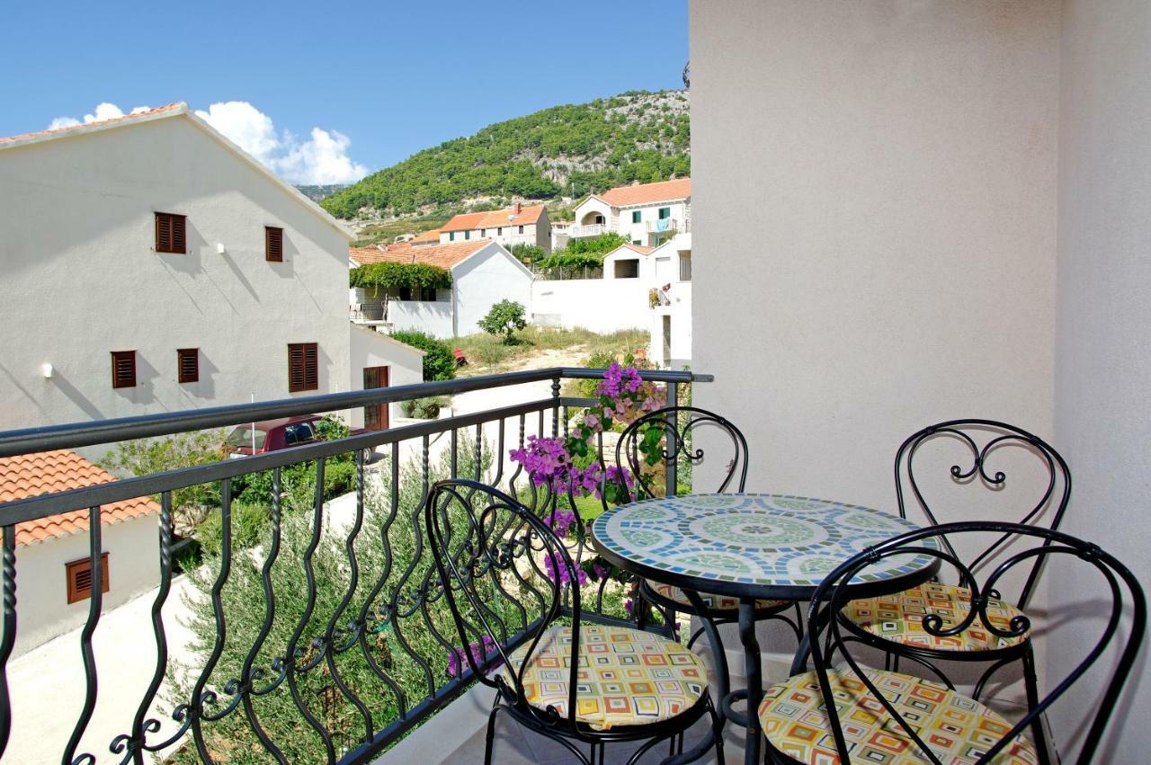 Apartments Villa Vallum Μπολ Εξωτερικό φωτογραφία
