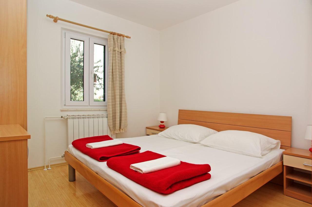 Apartments Villa Vallum Μπολ Εξωτερικό φωτογραφία